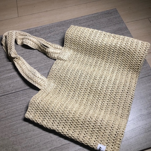 Burberry Goddess Perfume Tote Beach Bag - Picture 4 of 7